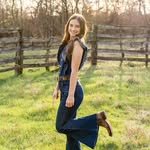 Molly Moss - @molly_e_moss - Instagram