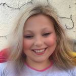 Molly Moss - @mollymoss93 - Instagram