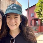 Molly McGowan - @mollyoneil - Instagram
