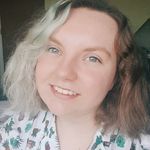 Molly Parry - @mollypaz123 - Instagram