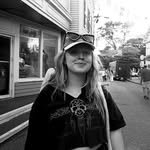 Molly Perkins - @molalay - Instagram