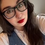 Molly Pope - Facebook