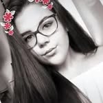 Molly Popplewell - @mollypopplewell - Instagram