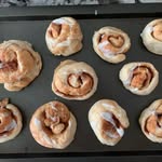 Phalguni (Poppy) & Maushmi (Molly) - @mollypoppy._.baking - Instagram