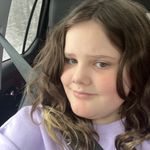 Molly Pratt - @molly80054 - Instagram