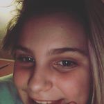 Molly Priest - @mollybeaner8 - Instagram