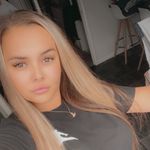 @mollypriestleyx - Instagram