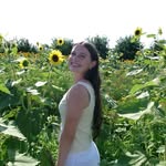 molly reardon - @mollyreardon.28 - Instagram