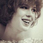 Molly Ringwald🎀 - @prettyinpink21868 - Instagram