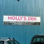 Molly's Den Salisbury - @mollysdensalisbury - Instagram