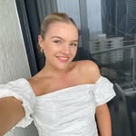 Molly Denson - @_mollysim - Instagram