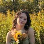 Molly Stack - @mollystack74 - Instagram