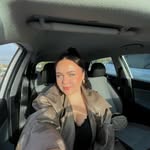 Moll - @mollywaldenn - Instagram