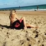 Molly Walden - @prettynails_and_barbells - Instagram
