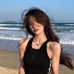 Molly Wang - Facebook
