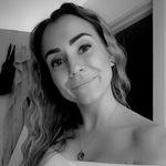 𝓜𝓸𝓷𝓪 𝓐𝓷𝓭𝓮𝓻𝓼𝓮𝓷 🍒 - @moniiiaa - Instagram
