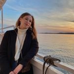 Mona Bishop - @monabishop35 - Instagram