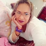 Mona Castro - @esme7.13 - Instagram