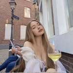 Mona Chapman - @monachapman35 - Instagram