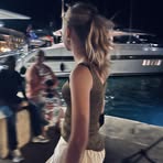 Mona Denis - Facebook