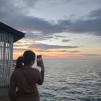 Mona Dine - Facebook