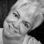 Mona Dyer - @cigot20622 - Instagram