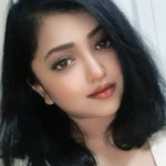 Mona Gill - @monagill_ - Instagram