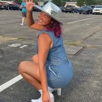 Monagoggins - @mona_goggins_ - Instagram