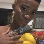 Mona Grâce Emmanuelle - @graceemmanuellegroguhe - Instagram