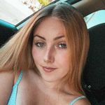 Monica Hobbs - @monica.hobbs - Instagram