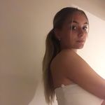 Mona - @mona.hurt - Instagram