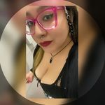 Gissele Saavedra - @monaklein_4.20 - Instagram