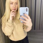 Mona Lane - @mona.lane.39142 - Instagram