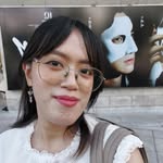 Mona Oliver - @omonalx - Instagram