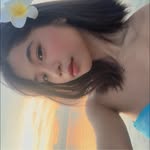 Mona Oliver - @carreondenzz - Instagram