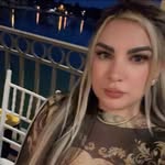 Crystal Zamora - @mona_peaches - Instagram
