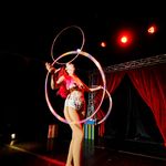 Mona Rios - @monamorhoop - Instagram