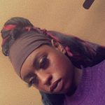 Mona Skinner - @19mona_lisa99 - Instagram
