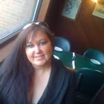 Mona Wallace - @mona_42064 - Instagram