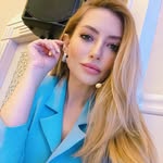 MOND-Elisa Jones - @depay94760 - Instagram