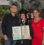 Monica Badillo - Facebook