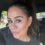 Monica Bennett - @piecesofmonica - Instagram