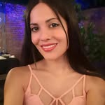 Monica Larry🇺🇸🇪🇦 - @monica_fx___ - Instagram