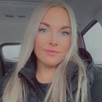 Monica - @monicaleclerc20 - Instagram