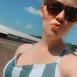 monica_small - @monica_small - Instagram