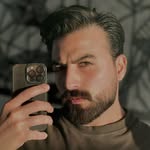م حسین مهمدی | مدرس و ارایشگر - @barber_monique_ - Instagram