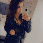 Monique Castillo - @monique_2327 - Instagram