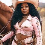 Monique Crews - @crewsmonique - Instagram