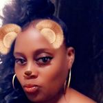Monique Crump - @moebaby1981 - Instagram