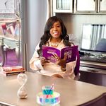 Monique Denton - @embraceyourcake - Instagram